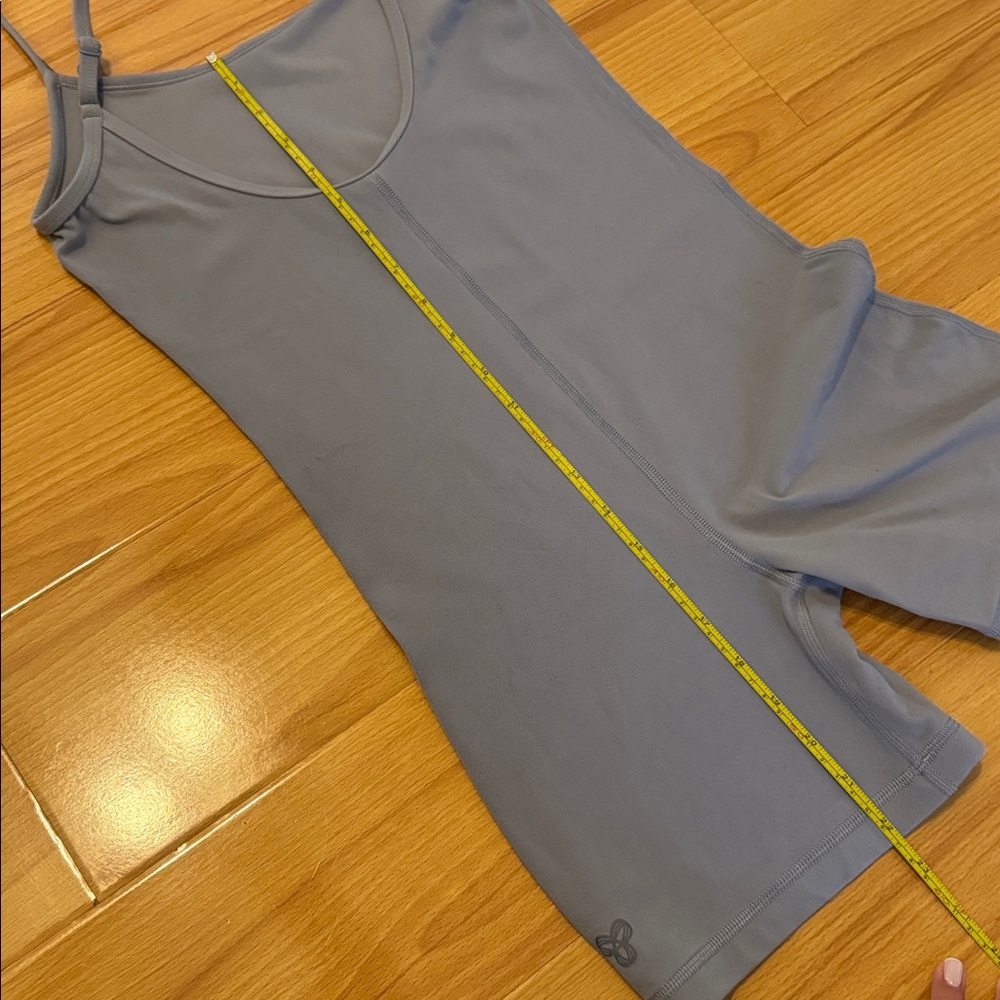 Aritzia TNA action romper/ jumpsuit size S - Picture 6 of 6